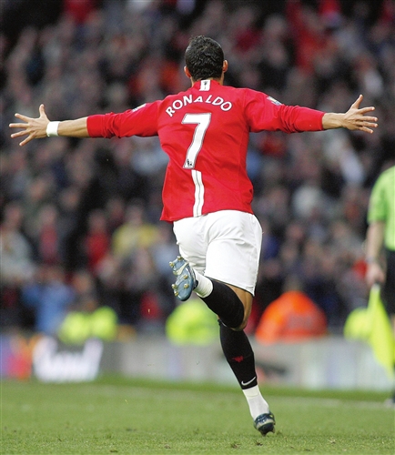 此次比赛在 此次比赛在